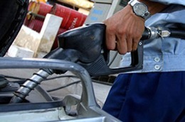 Tập đoàn Xăng dầu Việt Nam giảm giá xăng dầu từ 11 giờ 00 ngày 07.11.2014